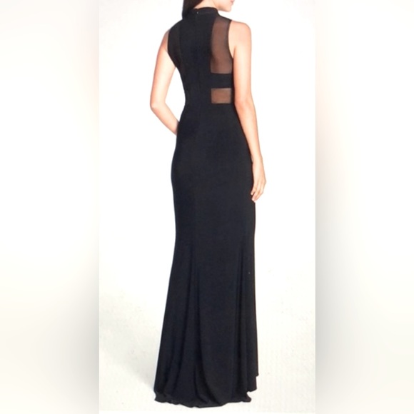 Betsy & Adam Sleeveless Mock Neck Illusion Bodice Jersey Gown w Mini Train B2 - Picture 5 of 8